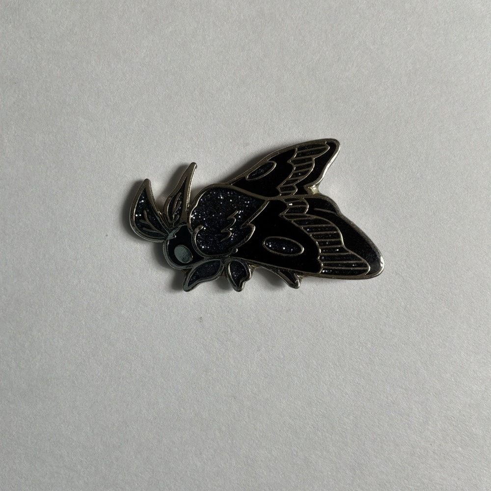 Butterfly Blue Sparkle Moth Lapel Pin Hat Pinback Brooch Silver Tone Enamel